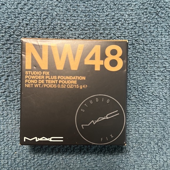 Sold‼️ NW 48 Studio Fix Powder Plus Foundation - Picture 4 of 12